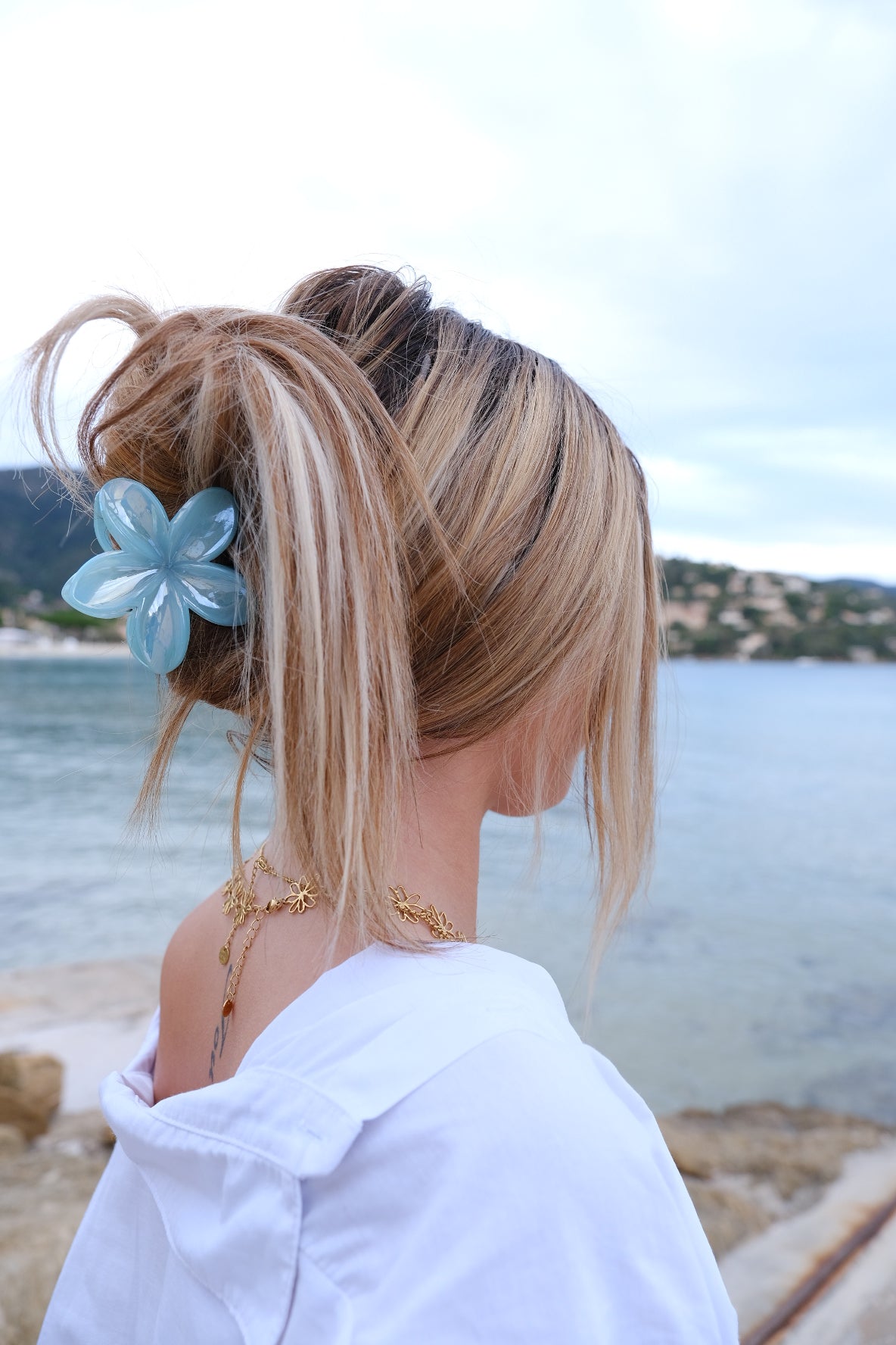 Fleur/pince à cheveux